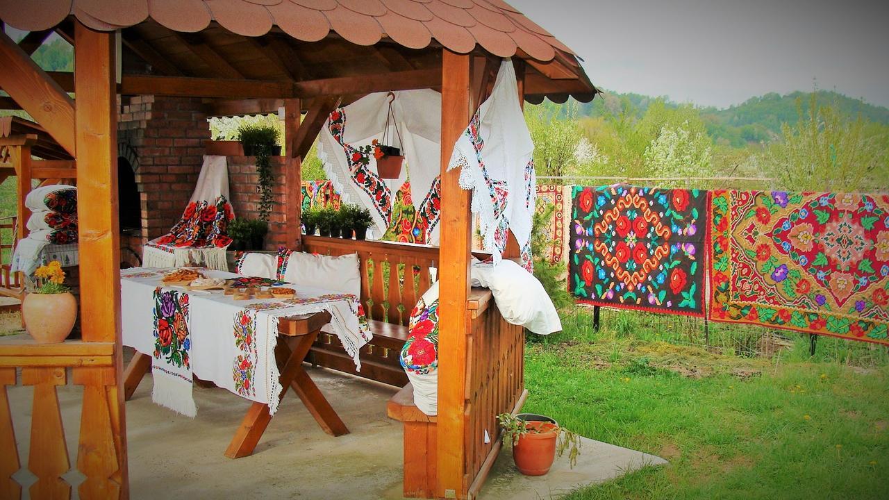 Pensiunea Rares Bistrita Bargaului Exterior foto