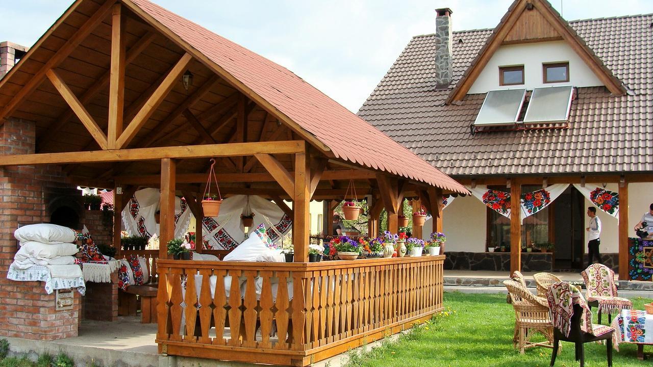 Pensiunea Rares Bistrita Bargaului Exterior foto